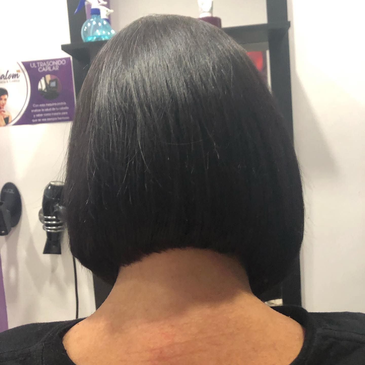 Corte bob liso con acabado pulido en Logroño